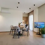 Apartment Dimi Nea Moudania